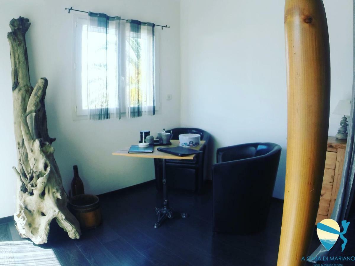 A Casa di Mariano Bed & Breakfast Alata Bagian luar foto